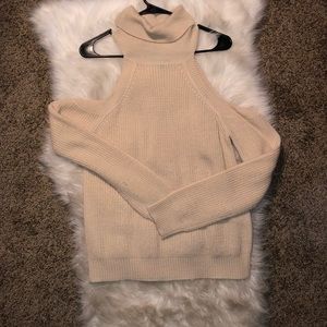 Kendall & Kylie cold shoulder turtleneck